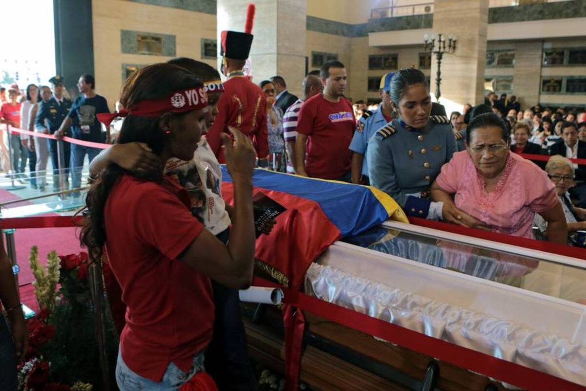 Se inició el cortejo fúnebre de Chávez por calles de Caracas (Foto: Archivo/VANGUARDIA LIBERAL)