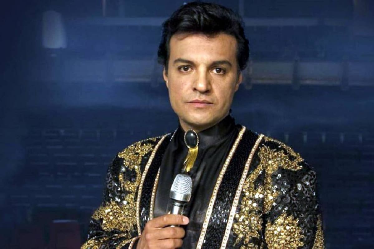 ‘Busqué una interpretación sin clichés de Juan Gabriel’: Julián Román (Foto: Suministrada/ VANGUARDIA LIBERAL)