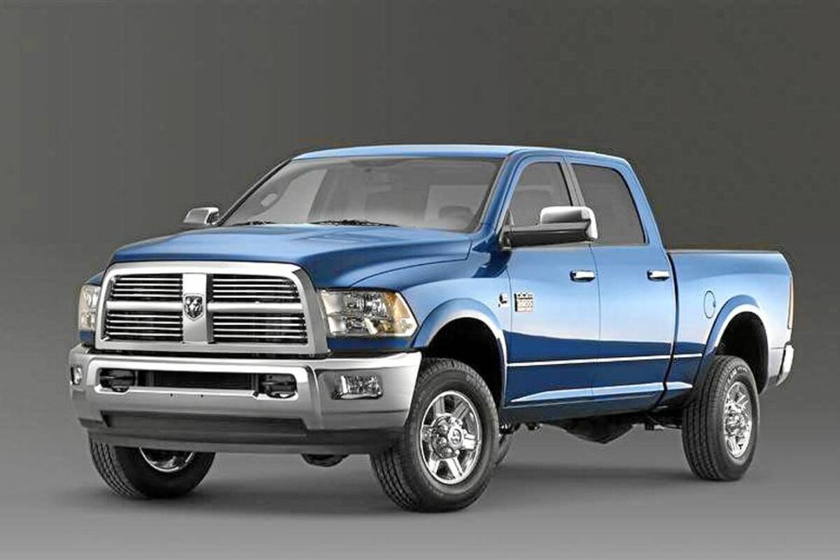 Dodge Ram fue la elegida para el cumpleaños número 25 de Casper Smart. (Foto: TOMADA DE INTERNET/VANGUARDIA.COM)