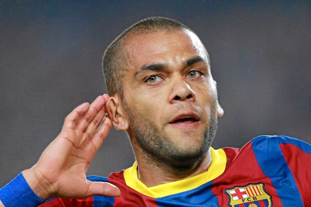 El azulgrana Dani Alves impulsa una pulsera solidaria con su pueblo natal (Foto: Archivo/VANGUARDIA LIBERAL)