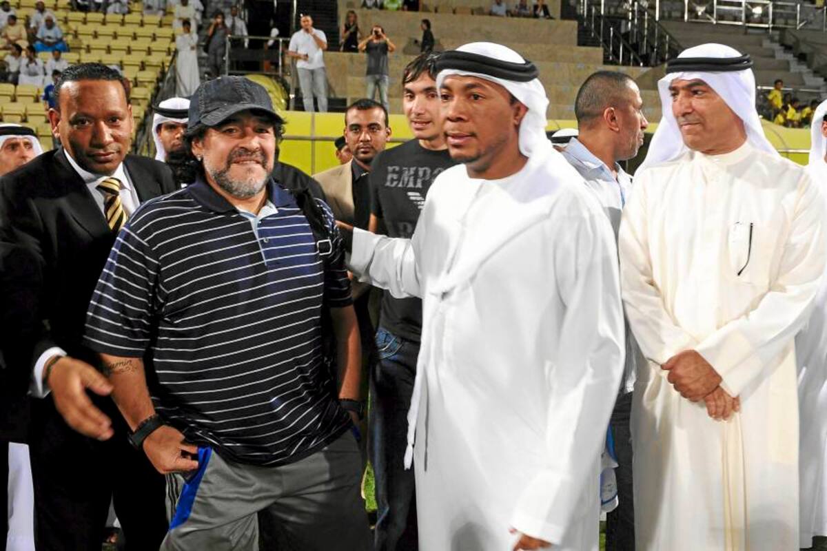 Sancionan a Maradona con tres partidos de suspensión y multa de 2.700 dólares. (Foto: Efe/ VANGUARDIA LIBERAL)