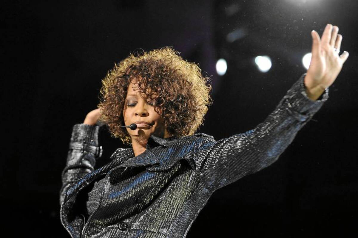 Foto de archivo tomada el 16 de mayo de 2010 de la cantante y actriz estadounidense Whitney Houston durante un concierto en Hannover (Alemania). (Foto: Efe/VANGUARDIA LIBERAL)