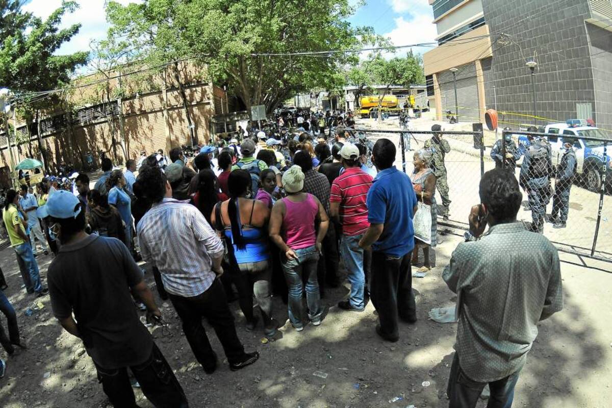 Familias de muertos en incendio de penal hondureño piden nueva investigación (Foto: Efe /VANGUARDIA LIBERAL)