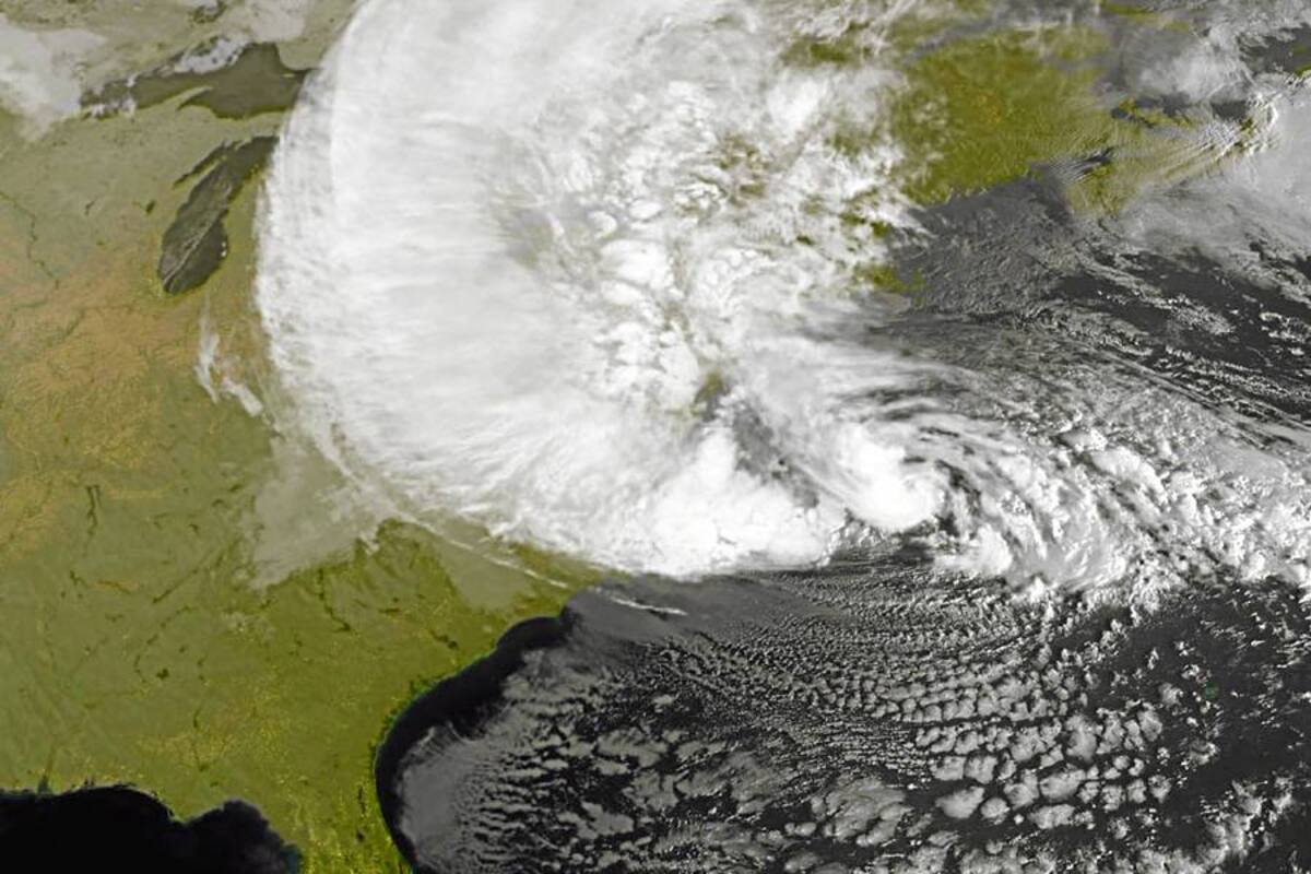 "Sandy" causa la cancelación de unos 14.000 vuelos en EU (Foto: EFE/VANGUARDIA LIBERAL)