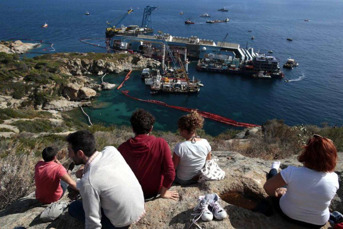 El Costa Concordia empieza a enderezarse (Foto: efe/VANGUARDIALIBERAL)