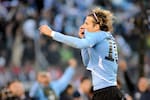 Diego Forlán es el nuevo técnico interino de Uruguay tras la salida de Marcelo Bielsa