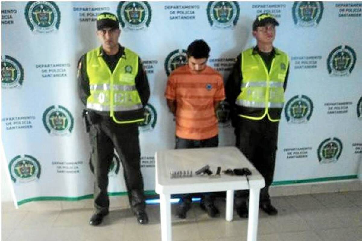 Capturado alias “Jair”, cabecilla de la banda criminal 'Los Rastrojos' (Foto: Suministrada Policía de Santander)