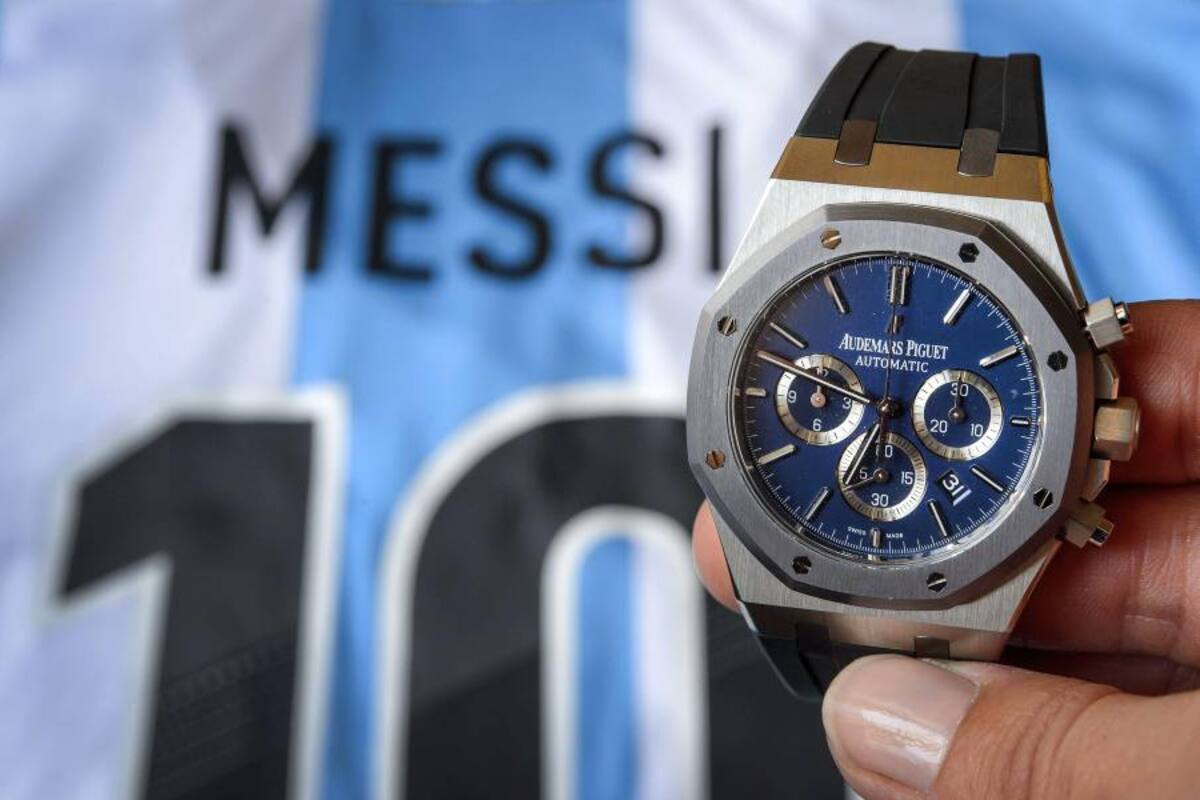 Exclusivo reloj de Leo Messi, vendido por 65.500 euros para fines benéficos (Foto: Afp - Fabrice Coffrini/ VANGUARDIA LIBERAL)