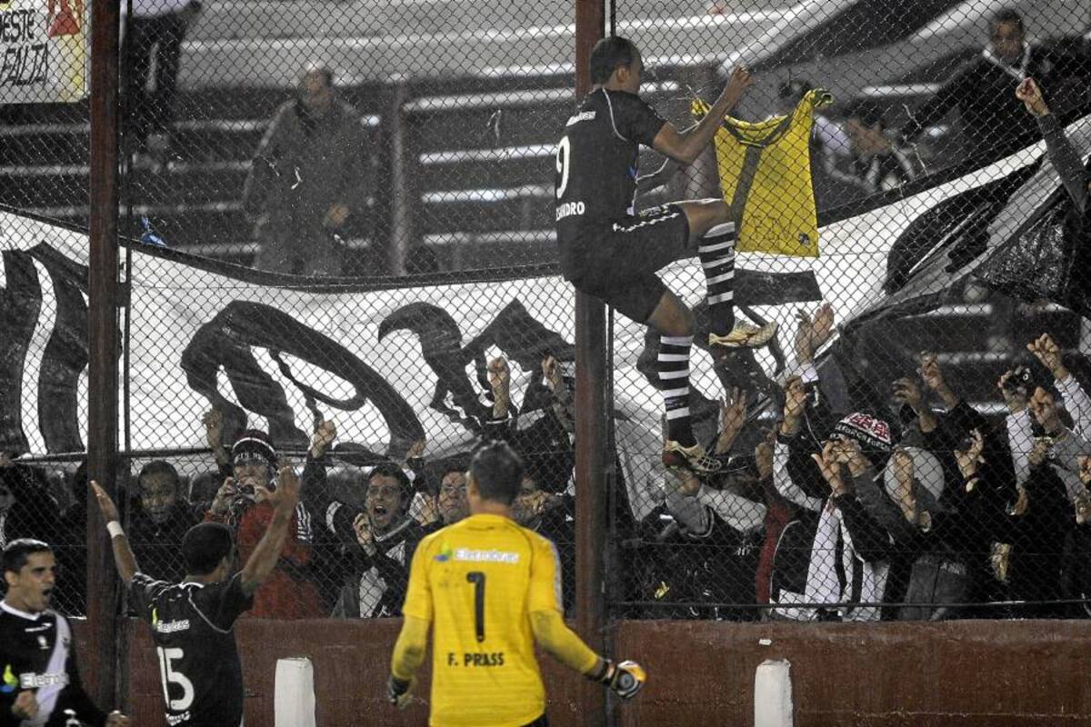 Muere hincha del argentino Lanús en tiroteo (Foto: Afp/ VANGUARDIA LIBERAL)