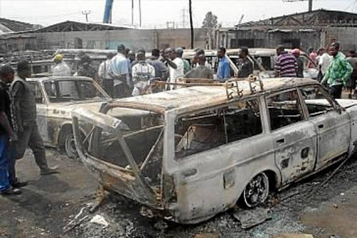 Aumentan a 95 los muertos por la explosión de un camión cisterna en Nigeria (Foto: Tomada de Internet/VanguardiaLiberal)