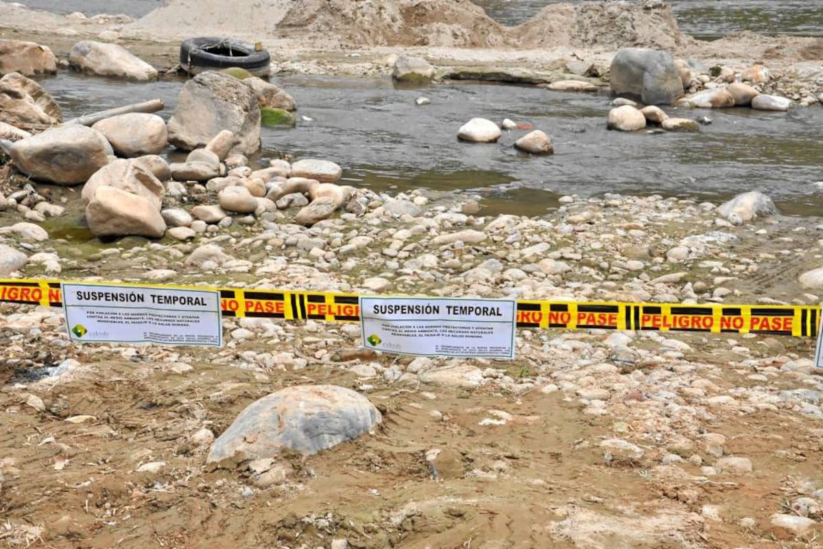 Suspenden actividades de extracción de material de arrastre en el río de Oro (Foto: Suministrada/VANGUARDIA LIBERAL)