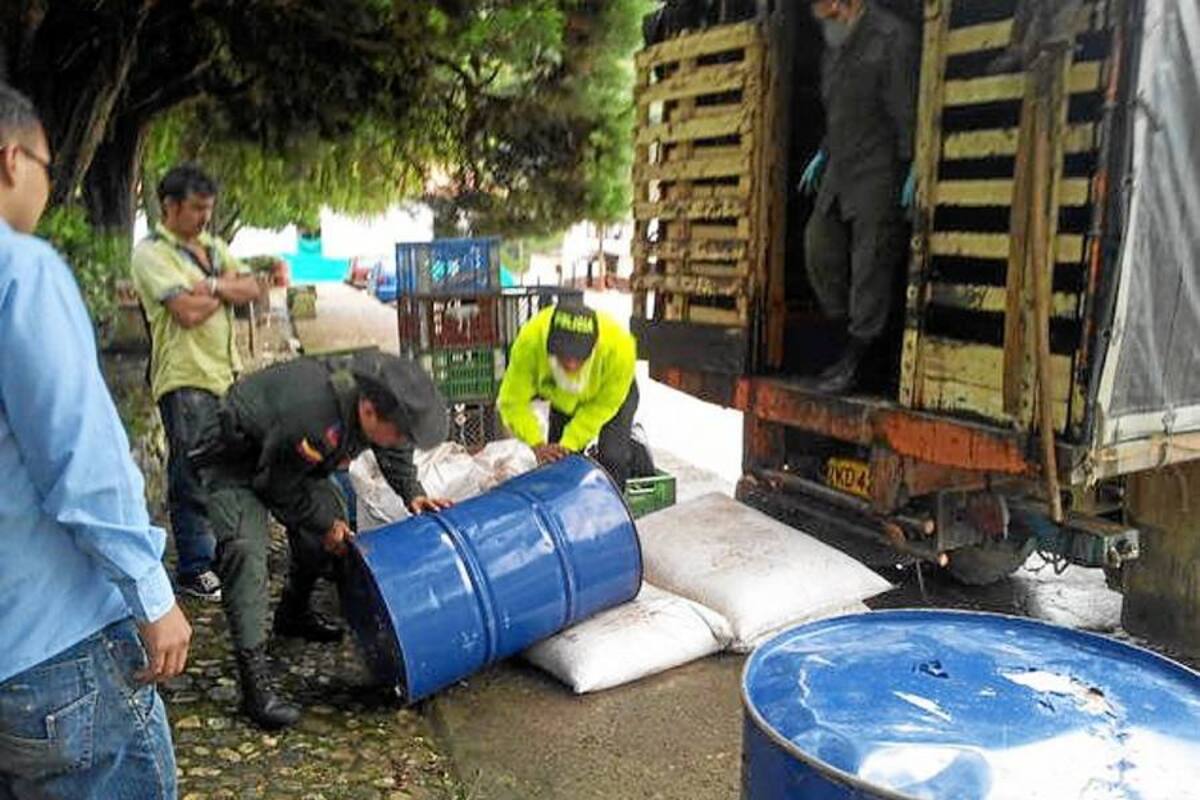 Capturado hombre con sustancias para el procesamiento de narcóticos (Foto: Suministrada Policía de Santander)