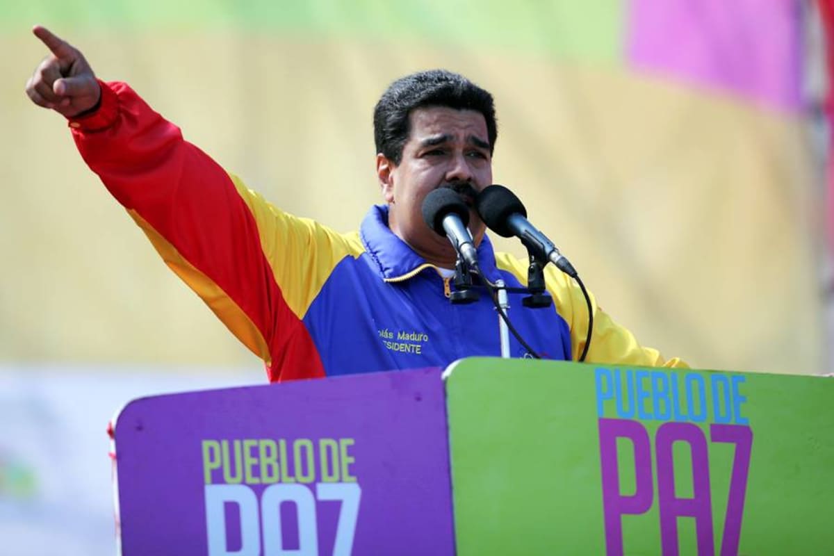 Maduro le dice a Santos que 'no se meta en los asuntos de los venezolanos'