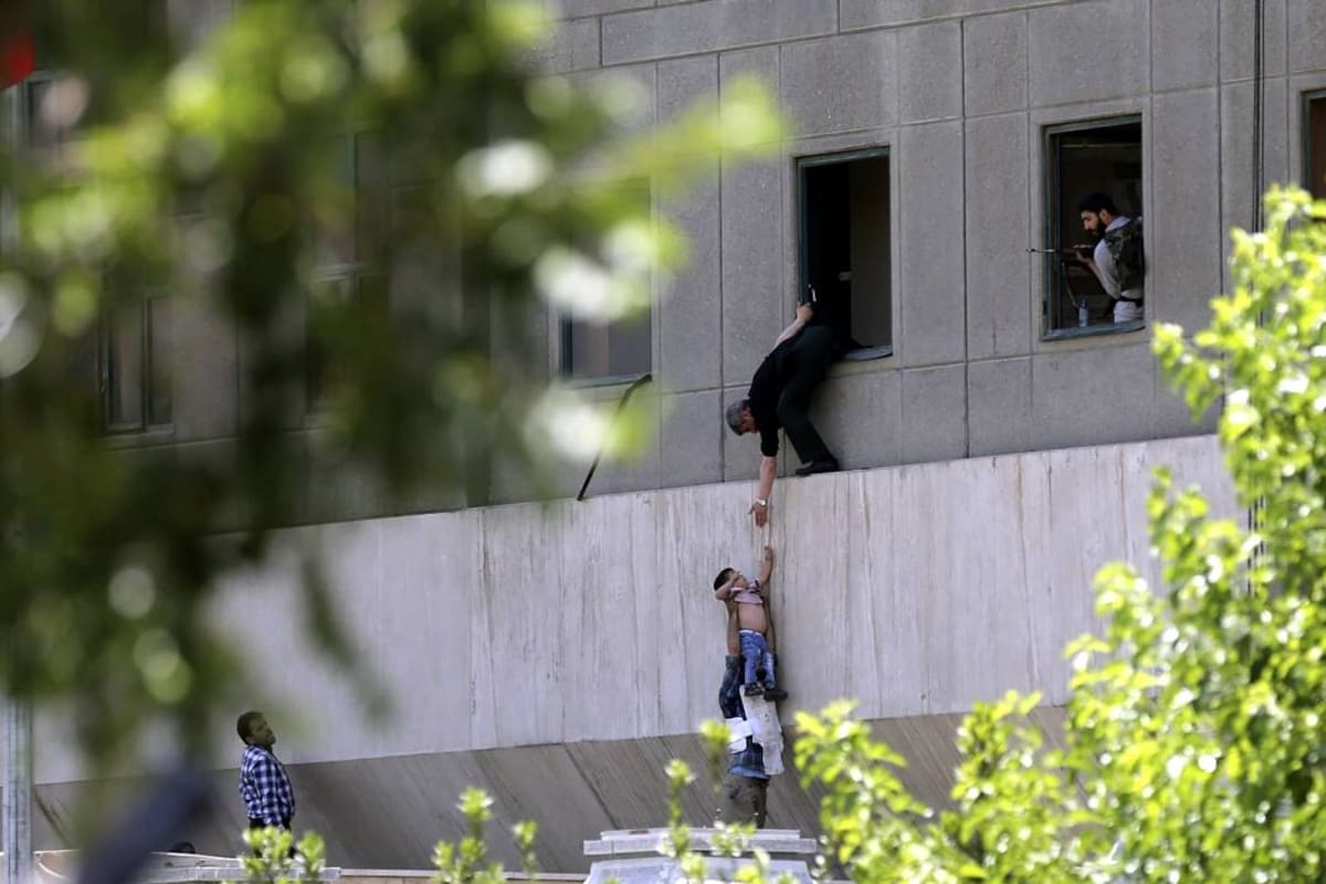 Video registró los ataques terroristas de Teherán que dejan 12 muertos y 39 heridos (Foto: EFE /VANGUARDIA LIBERAL)