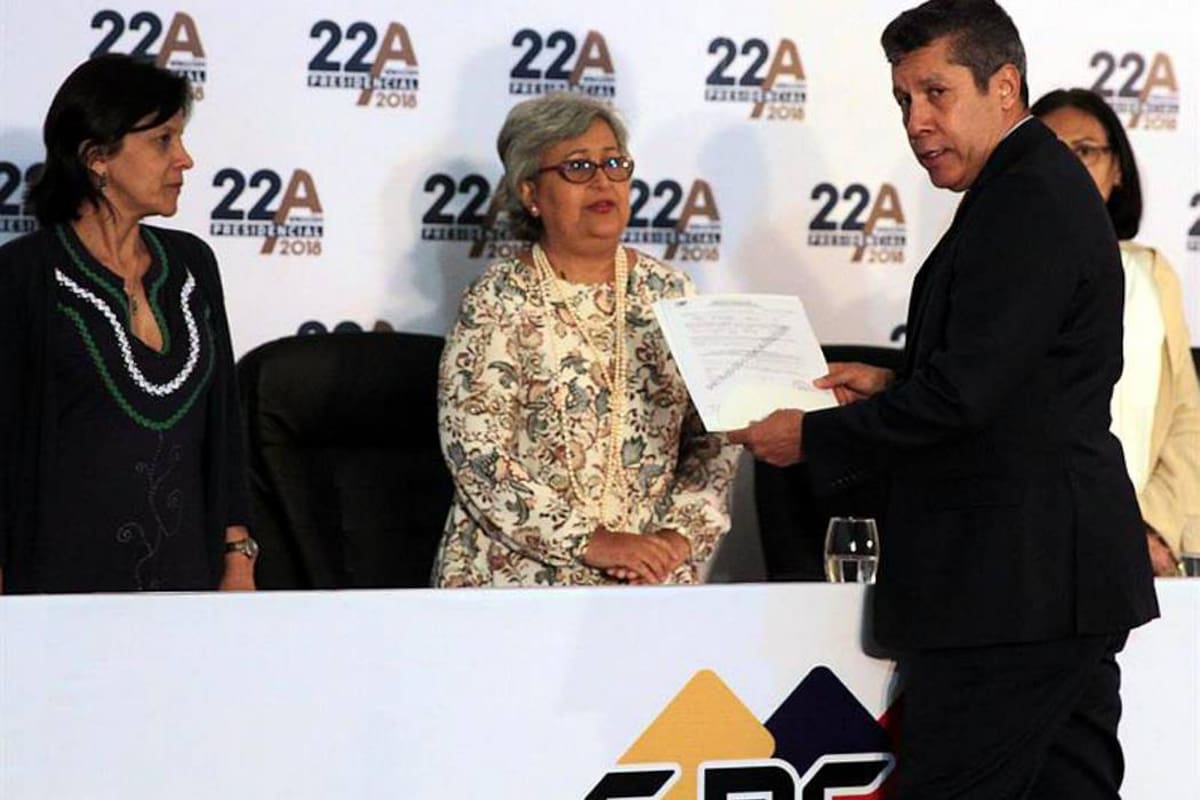 Exchavista Falcón se inscribió como el oponente de Maduro en elecciones de Venezuela (Foto: Colprensa / VANGUARDIA LIBERAL)