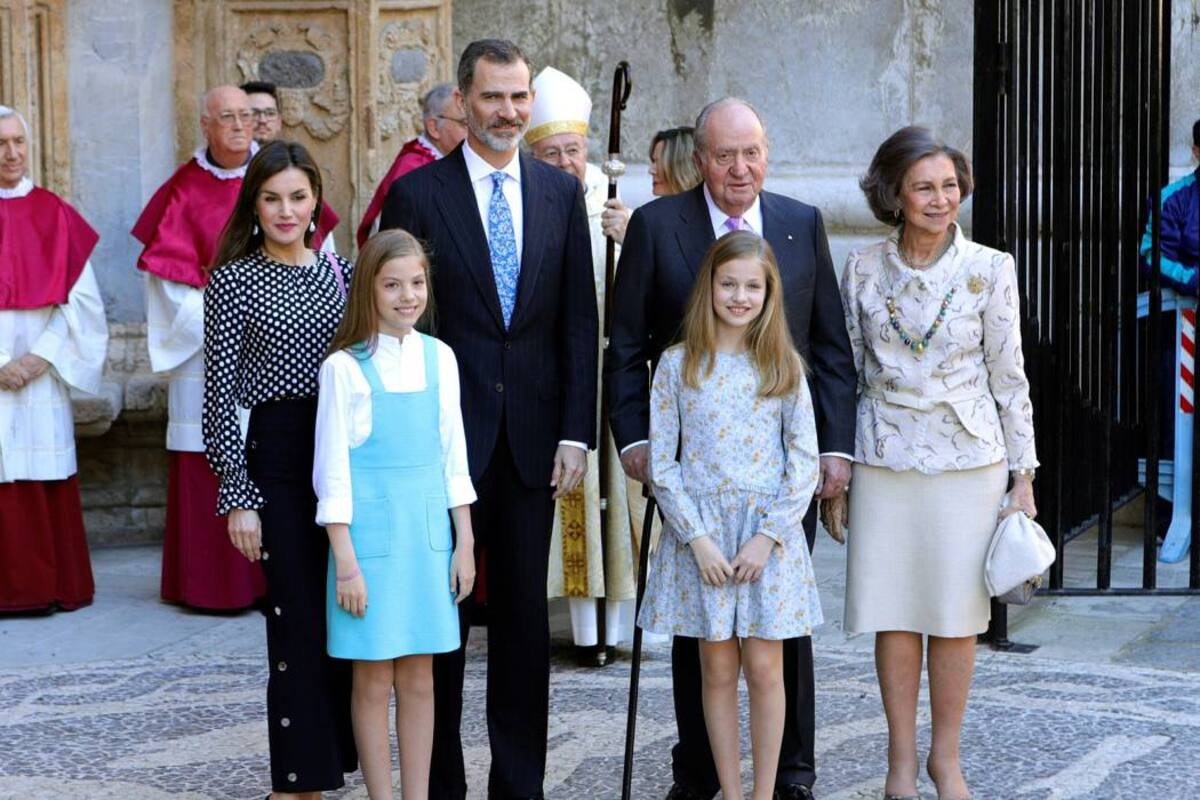 En video quedo registrado el tenso momento entre la reina Letizia y su suegra doña Sofía (Foto: EFE/ VANGUARDIA LIBERAL)
