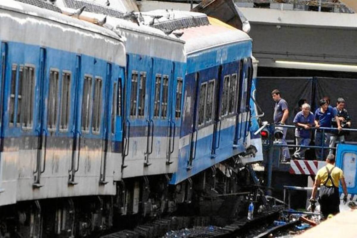 Tragedia ferroviaria en Argentina da paso a angustiosa búsqueda de víctimas (Foto: Tomada de Internet/VanguardiaLiberal)