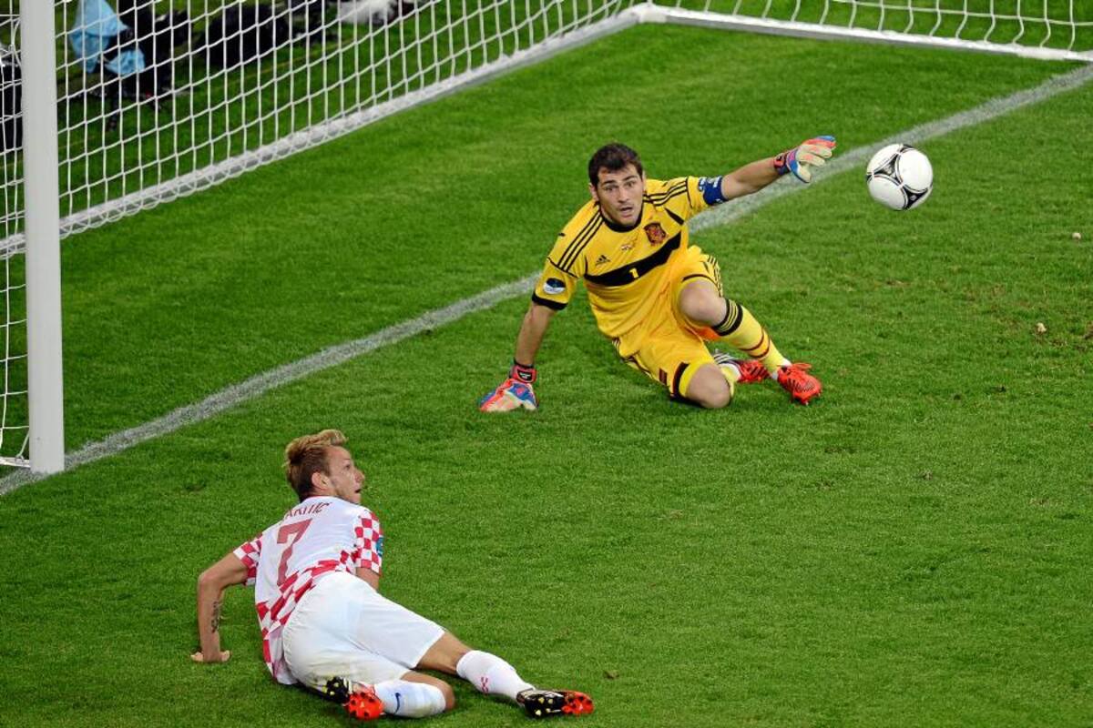 Casillas hace un poco más grande su leyenda en la Eurocopa-2012 (Foto: Afp/ VANGUARDIA LIBERAL)