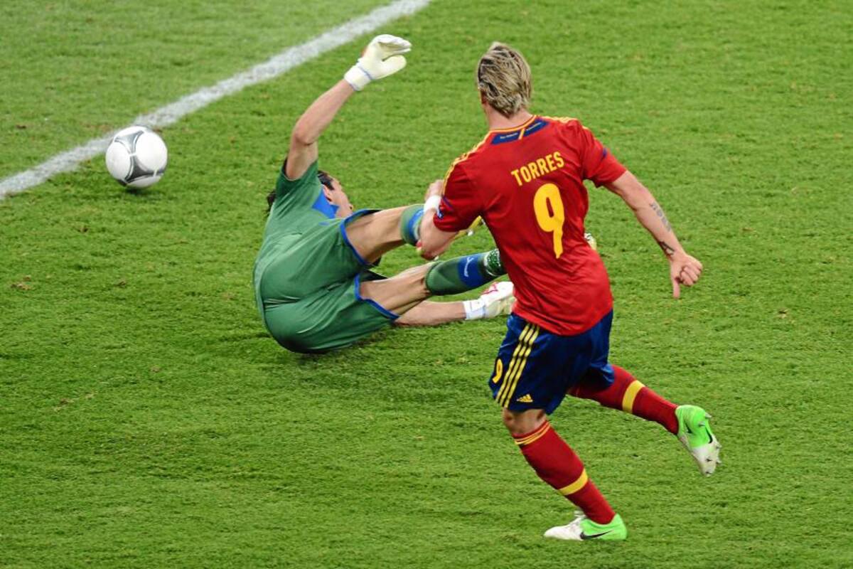 Torres, primer jugador en marcar un gol en dos finales de la Eurocopa (Foto: Afp/ VANGUARDIA LIBERAL)