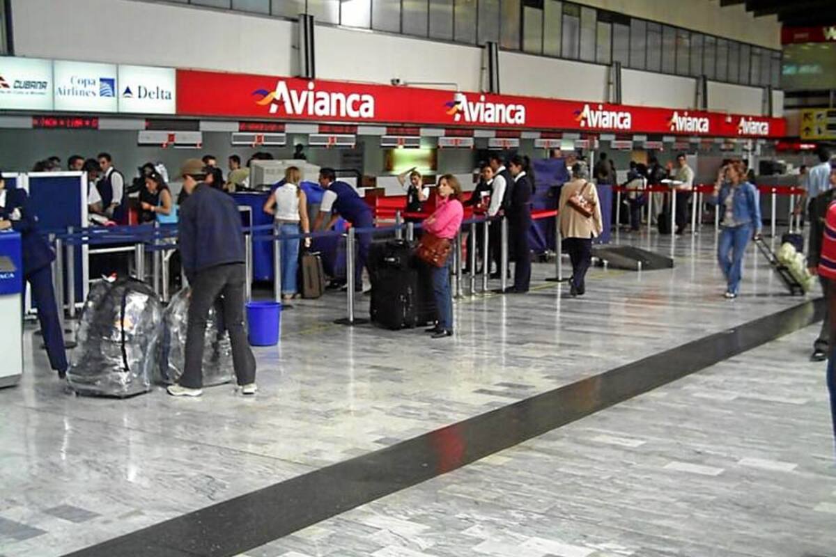 Clima y protesta de controladores tienen en ascuas operación aérea (Foto: Tomado de internet/ VANGUARDIA LIBERAL)