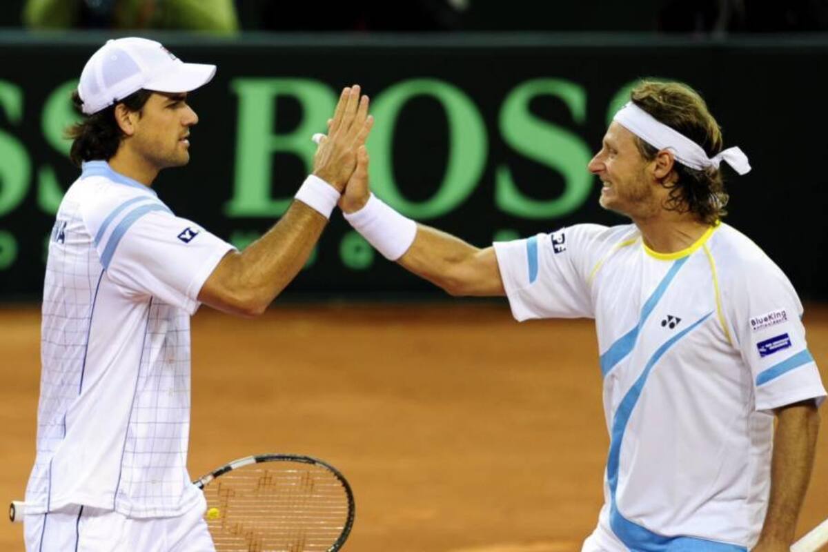 El dobles de Argentina deja la final abierta para la tercera jornada (Foto: Afp/VANGUARDIA LIBERAL)