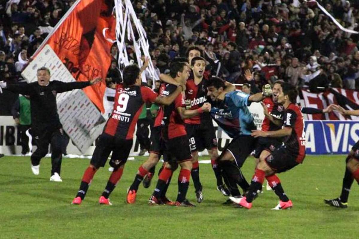 Newell's acierta en los penaltis y es semifinalista (Foto: Tomada de Internet/VanguardiaLiberal)