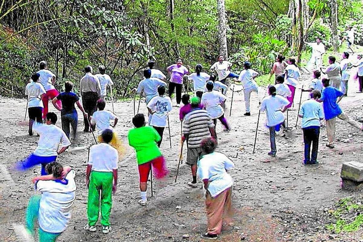 Aunque en los reportes anexos a los contratos se especifica una cuenta de cobro por 1.600 almuerzos, Vanguardia Liberal conoció que el número de adultos mayores que asistieron a la actividad fue mucho menor. (Foto: Archivo/ VANGUARDIA LIBERAL)
