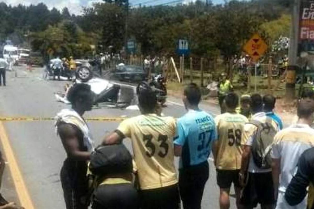 Grave accidente en la autopista Medellín-Bogotá deja cinco muertos (Foto: Suministrada / VANGUARDIA LIBERAL)