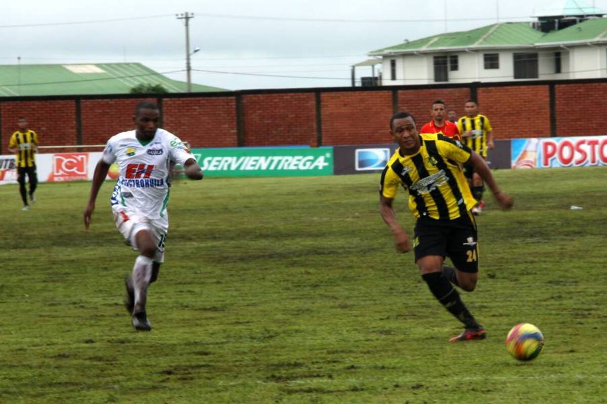 Alianza Petrolera le dijo adiós a Yopal con un triunfo ante el Huila (Foto: Colprensa / VANGUARDIA LIBERAL)