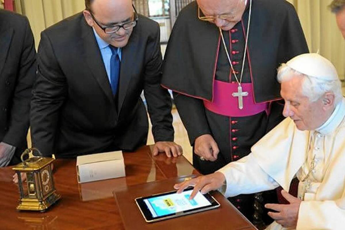 "Os bendigo a todos de corazón", dice el Papa en su primer tweet (Foto: Tomada de Internet/ VANGUARDIA LIBERAL)