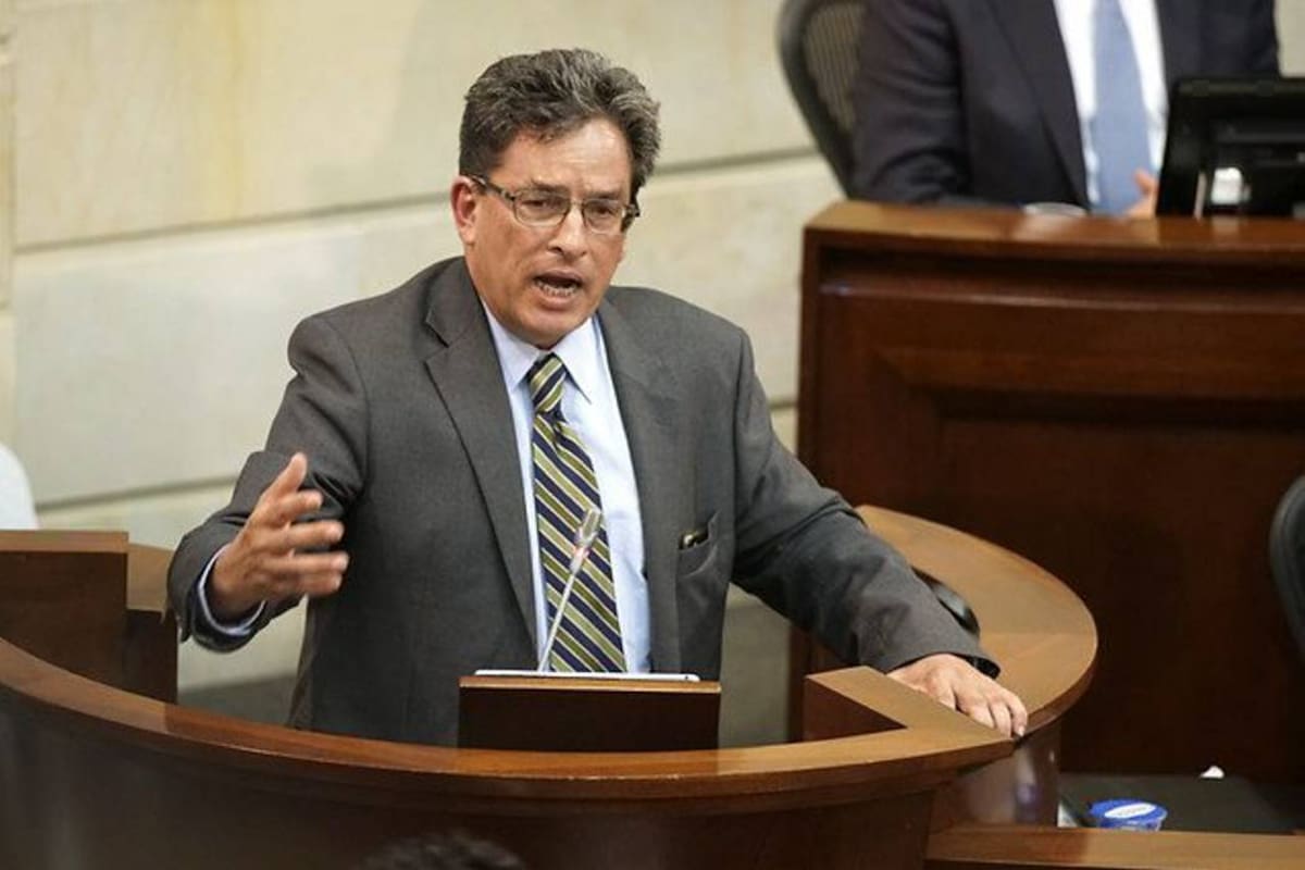 “Un ‘sustico’ fiscal nos convendría”: exministro Carrasquilla sobre la situación económica del país | Foto: Colprensa /VANGUARDIA