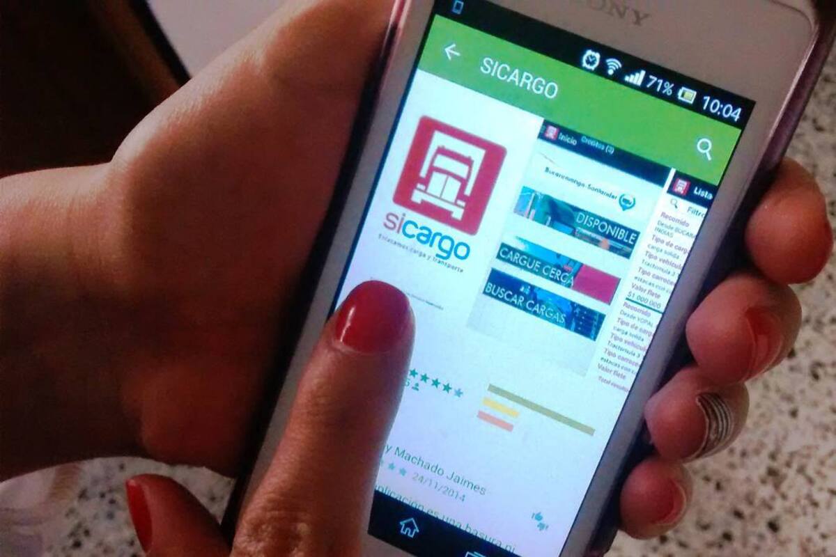 Una aplicación santandereana compite entre las 10 mejores del país (Foto: Clara Lucía Urbina/ VANGUARDIA LIBERAL)