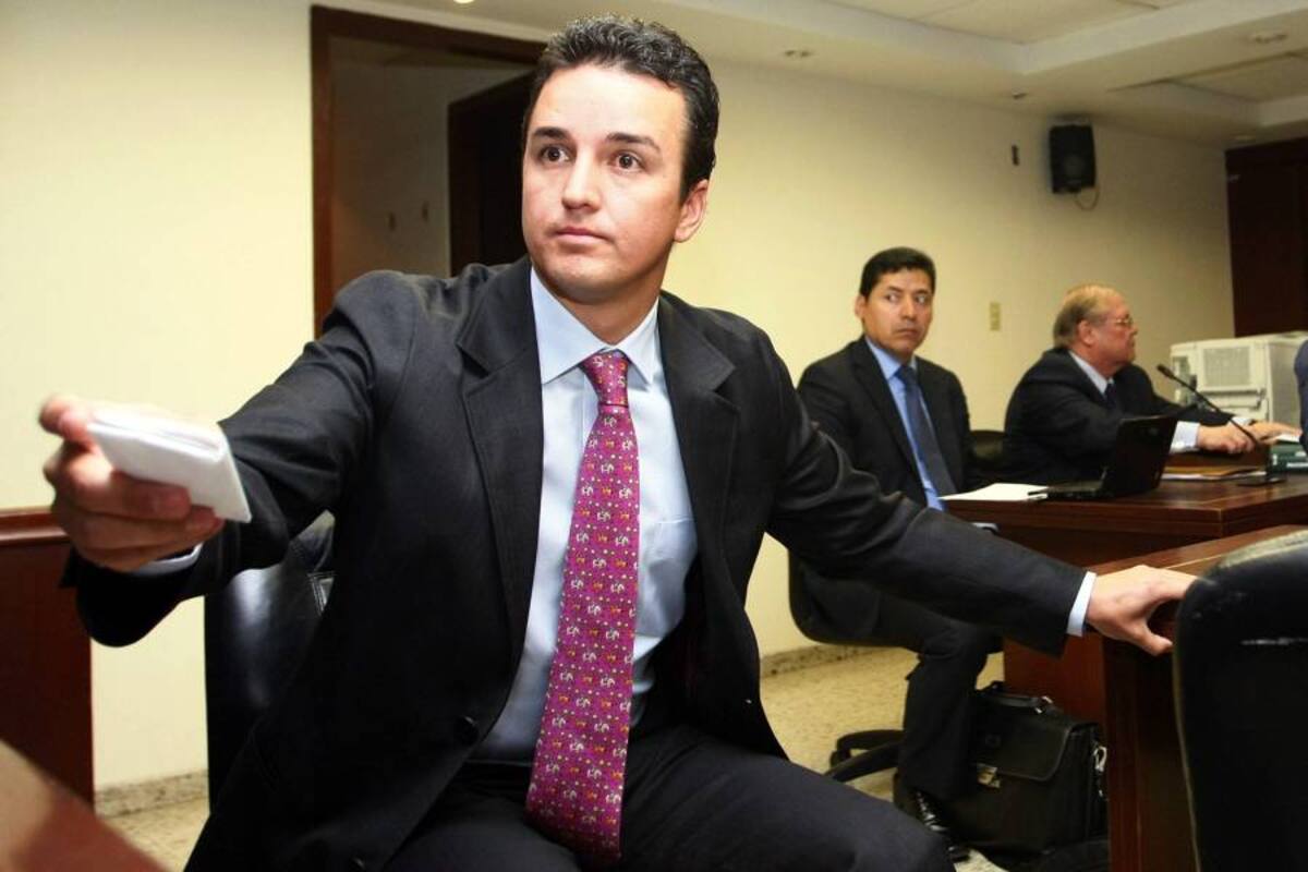 En abril la Fiscalía le imputó los delitos de celebración indebida de contratos y peculado por apropiación a favor de terceros . (Foto: Archivo/VANGUARDIA LIBERAL)