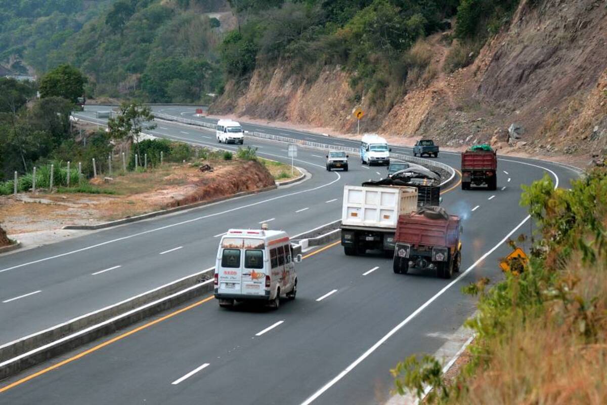 Habrá cierres parciales en corredores viales del área metropolitana (Foto: Archivo/VANGUARDIA LIBERAL)