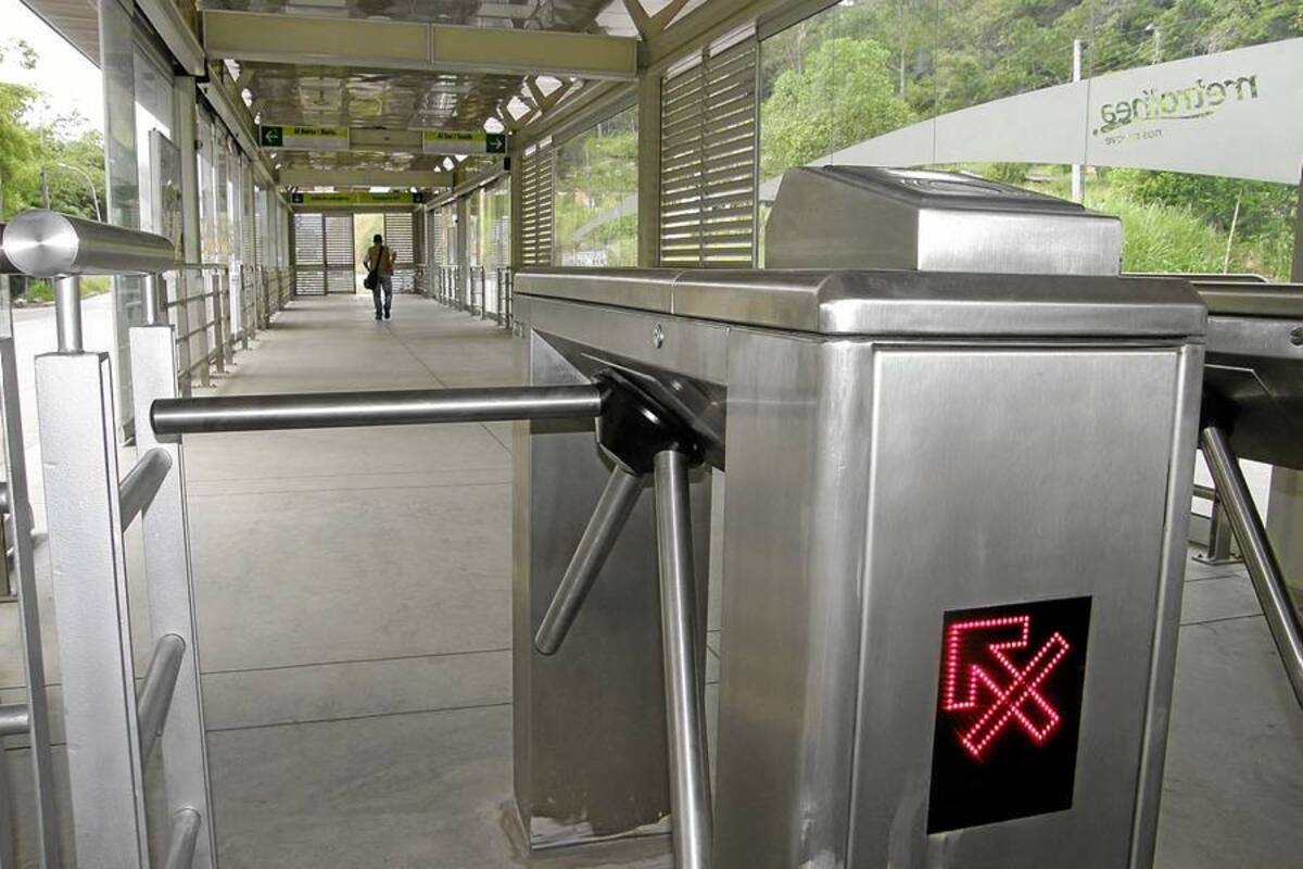 Denuncian falla en la red de Metrolínea (Foto: Archivo/VANGUARDIA LIBERAL)