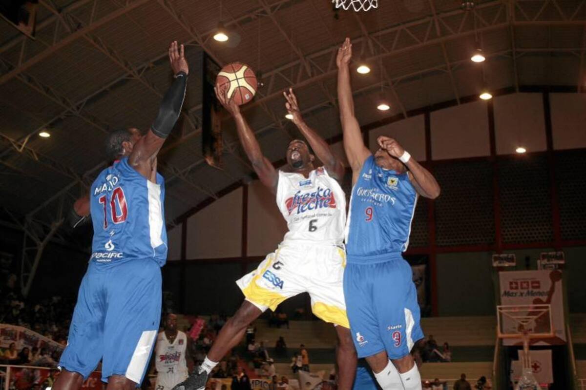 Búkaros derrotó a Guerreros y llevó la serie 2-1 a favor (Foto: Archivo/VANGUARDIA LIBERAL)