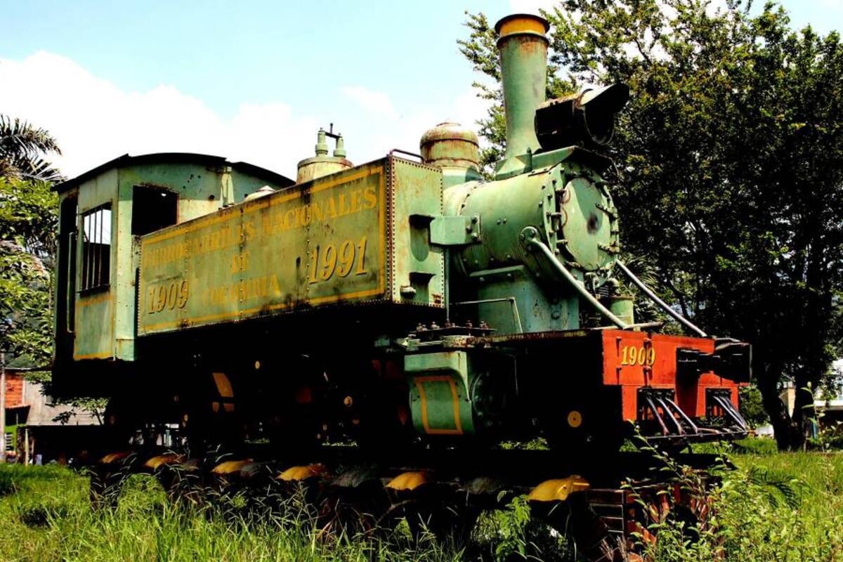 La locomotora testigo del olvido (Foto: Javier Gutiérrez/VANGUARDIA LIBERAL)