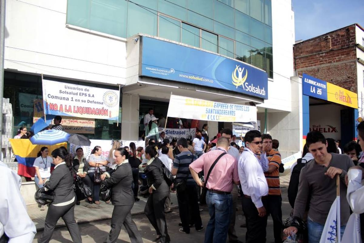 Trabajadores y afiliados de Solsalud en Santander marcharán a Bogotá (Foto: Archivo/VANGUARDIA LIBERAL)