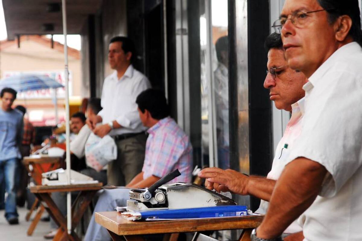 Historia de los ‘tinterillos’ de Bucaramanga se dejaría de escribir (Foto: Archivo/VANGUARDIA LIBERAL)