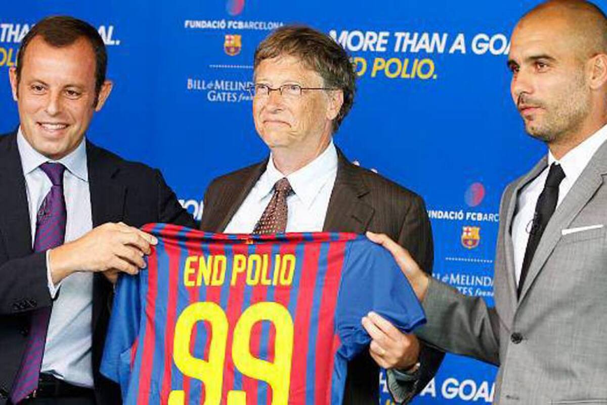 Bill Gates se pone la camiseta del Barça en una campaña para luchar contra la polio (Foto: Tomada de Internet/VanguardiaLiberal)