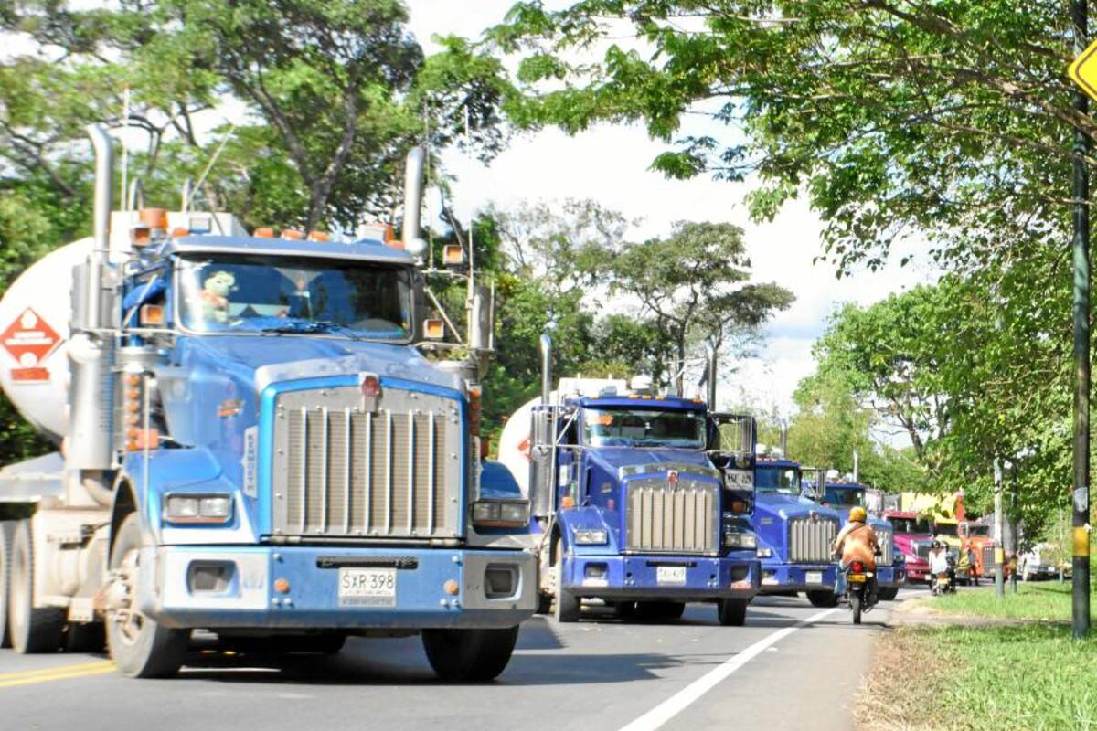 Hasta las 2:00 p.m. se conocerá el futuro del paro camionero (Foto: Archivo/VANGUARDIA LIBERAL)