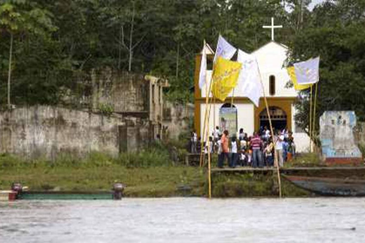 Víctimas de Bojayá se sanan con el perdón, 12 años después de la masacre (Foto: Tomada de elcolombiano.com)