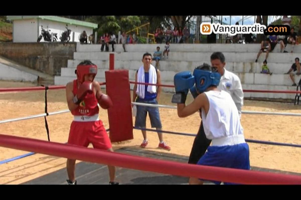 El boxeo se toma los barrios de Bucaramanga (Foto: Paula Pimiento / VANGUARDIA LIBERAL)
