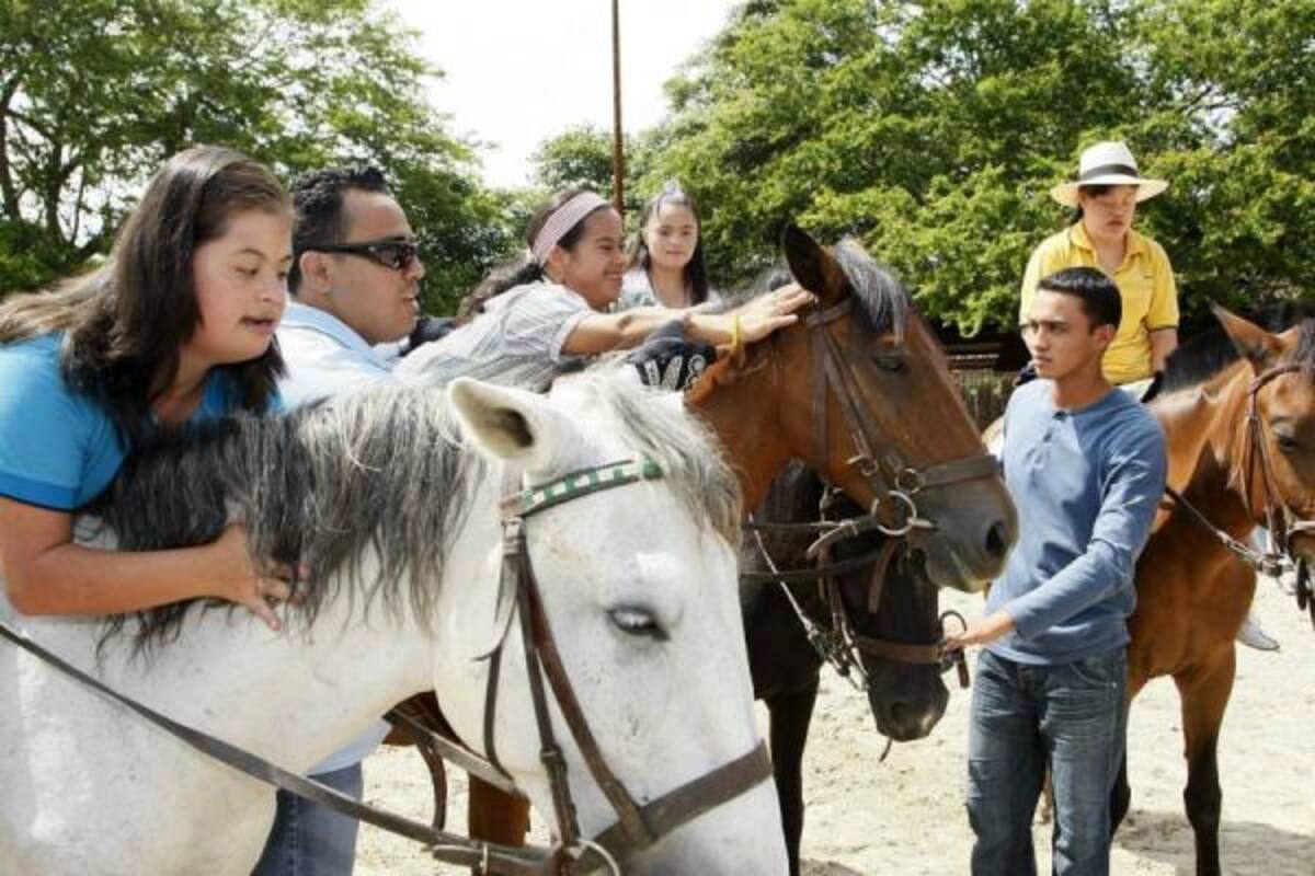 Los niños de Asopormen serán los beneficiarios de los recursos que se reciban por la participación en la cabalgata.(Foto: Archivo / VANGUARDIA LIBERAL)