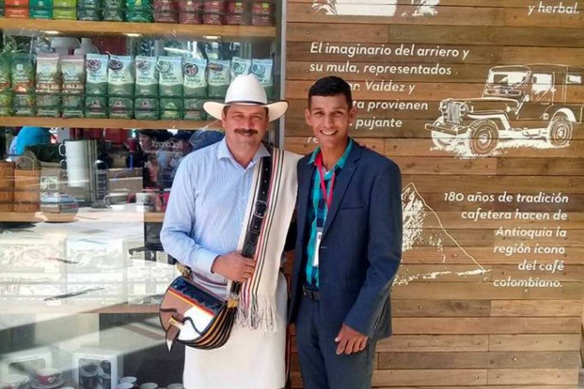Para este caficultor de 24 años en el "campo tenemos todo para ser feliz". (Foto: Suministrada/ VANGUARDIA LIBERAL)