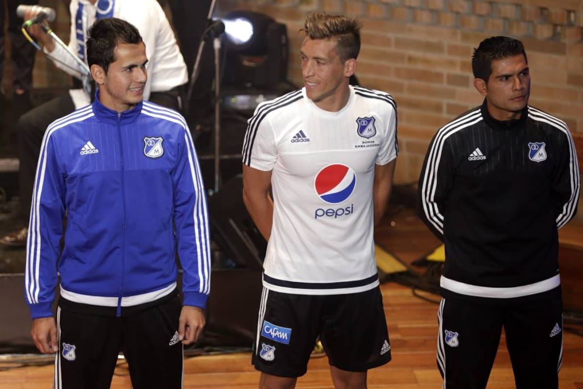 Adidas presentó la nueva camiseta de Millonarios (Foto: Colprensa/ VANGUARDIA LIBERAL)