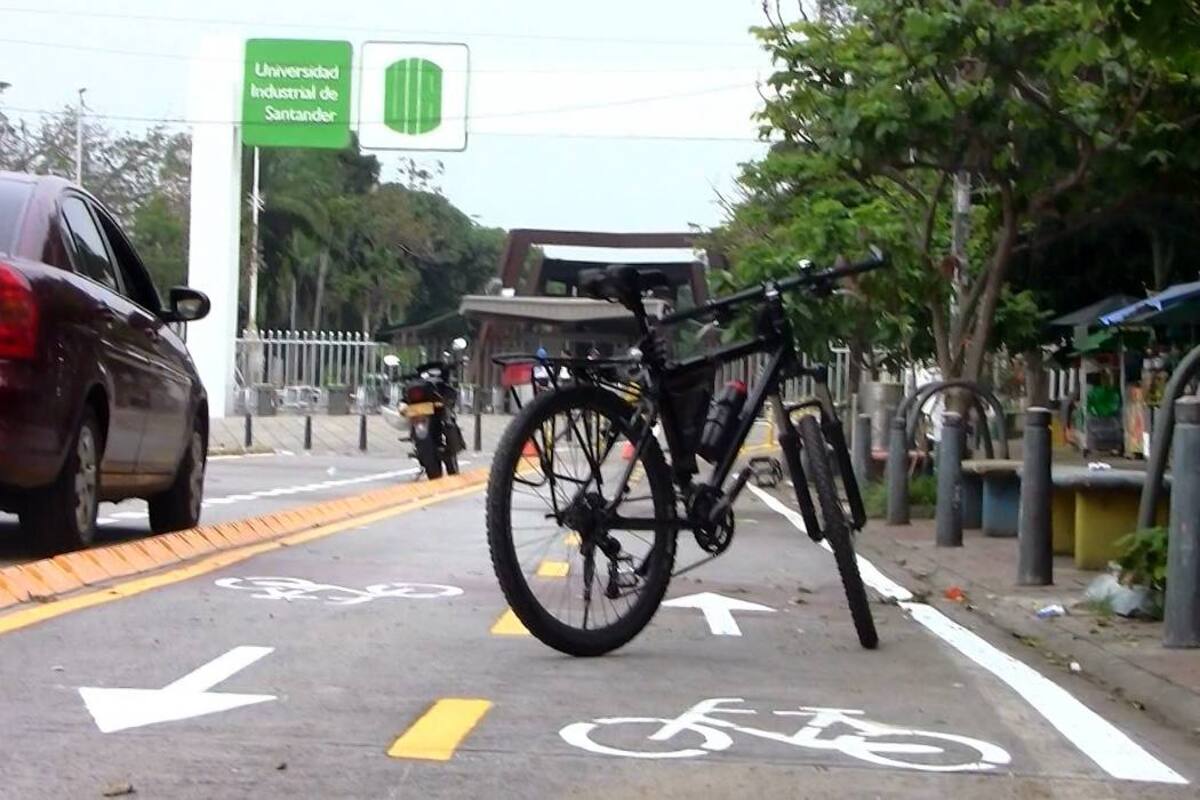 Bucaramanga inició la construcción de las ciclorutas universitarias (Foto: MILTON VELOSA/VANGUARDIA LIBERAL)