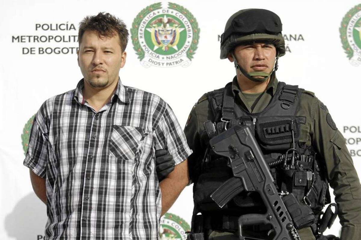 Hombre de confianza de alias 'Romaña', capturado en Bogotá (Foto: Colprensa/VANGUARDIA LIBERAL)