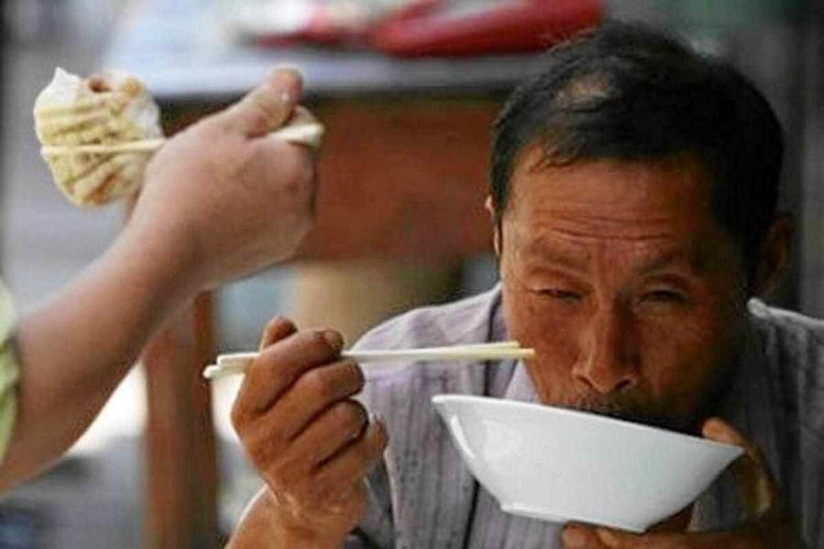 Comer y respirar, actividades de alto riesgo en China (Foto: TOMADA DE INTERNET )
