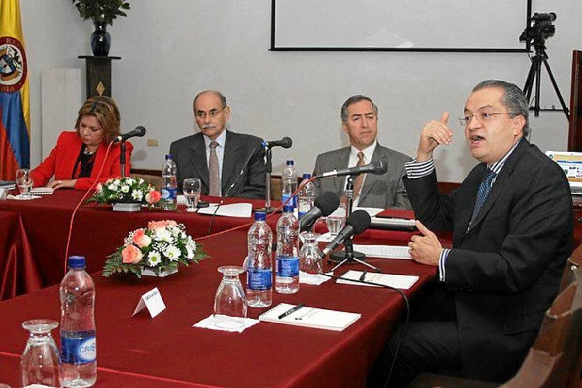 "Para la paz no es necesaria una constituyente": Mininterior (Foto: Archivo/VANGUARDIA LIBERAL)